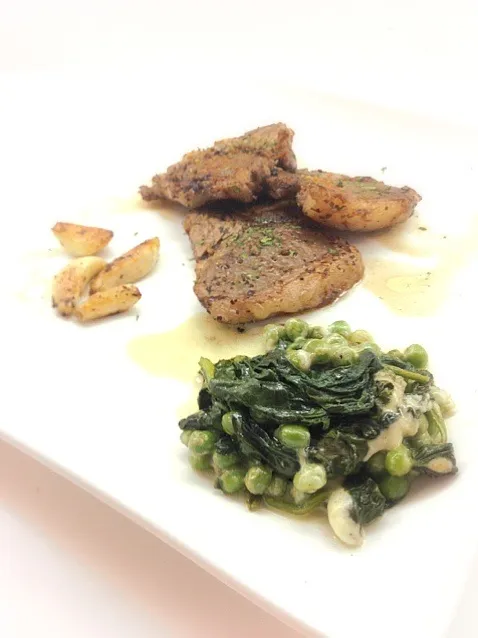 Fried lamb chop, cheese spinach and green beans|小環さん