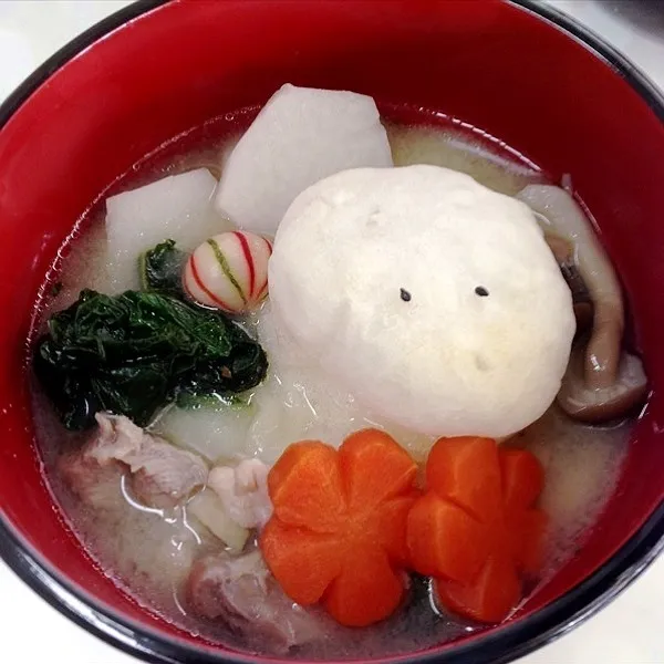 丸餅白味噌仕立て〜白蛇雑煮|ちこぱんさん