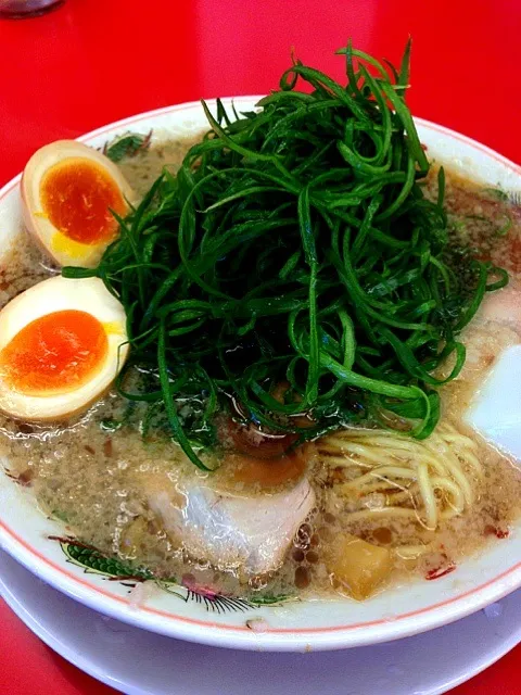 Snapdishの料理写真:九条ネギラーメン🍜|eriさん