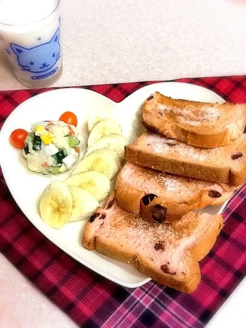 Snapdishの料理写真:✨お昼軽食❁.*⋆✧°(●´ᆺ`)|さとう かおりさん