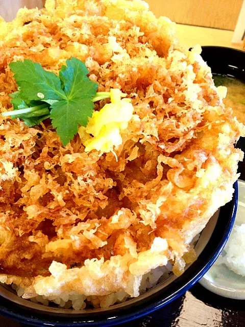 てんや創業メニュー 海鮮かき揚げ天丼 #昼ごはん #昼飯 #てんや|Takashi H.さん