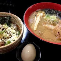 Snapdishの料理写真:ラーメン|kasumiさん