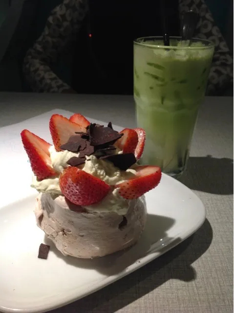 Not so good #pavlova # love|atikahmazlanさん