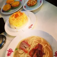 Snapdishの料理写真:Hong Kong delights|Mさん