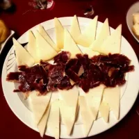 Jamón ibérico y queso curado|Rubén Valdiviaさん