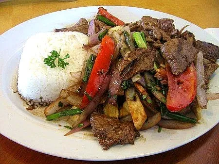 Lomo saltado peruvian food|carolina O.さん