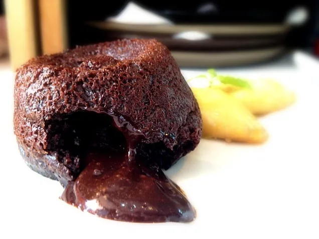 Dark Choc lava cake|willzさん