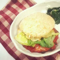 Snapdishの料理写真:【MyCooking】Rice Burger|moriguchiedさん