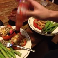 turkey stuffed peppers and steamed asparagus|alexandraさん