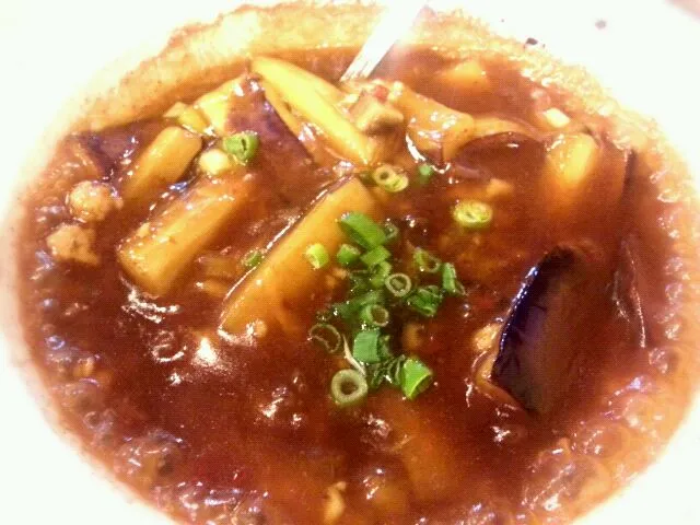 Braised eggplant w minced meat in claypot|AnnSeobieさん