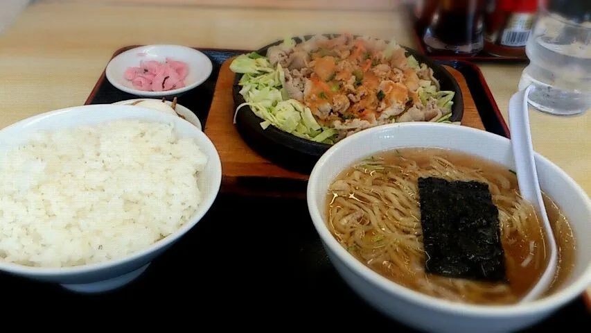 Snapdishの料理写真:大盛軒 鉄板麺|アキオパパさん