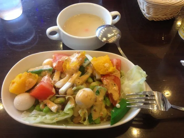 Primos salad and soup dish!|Len R Ortegaさん