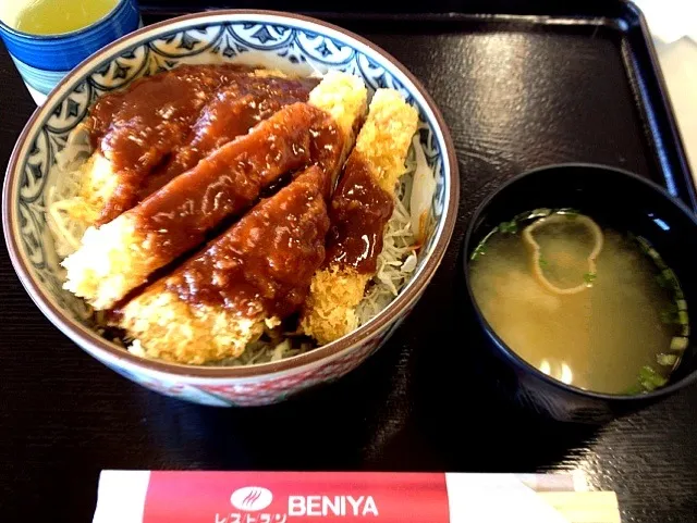 Snapdishの料理写真:ソースカツ丼|かおりんさん