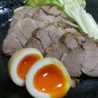 Snapdishの料理写真:煮豚と煮玉子♫|後藤茂之さん