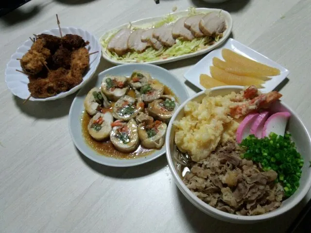 年越しそば＆数の子＆鶏肉ロール＆ロースト塩ポーク＆ネギ鶏巻き揚げ|ひぃくるママさん