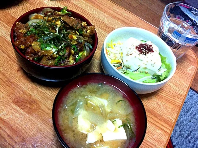 豚カツ丼|なるみんさん