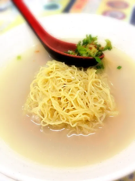 ワンタン麺@雲呑成麺食|まんまんちゃんさん