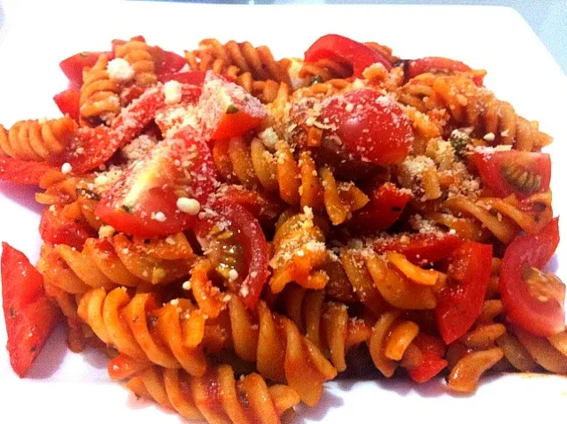 Spicy fusilli with chorizo|Jorge Bernal Márquezさん