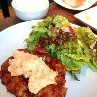 チキン南蛮定食(^ ^)|しんさん