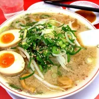 Snapdishの料理写真:魁力屋 味玉味噌ラーメン|末貞 護さん