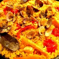 Snapdishの料理写真:"Nasi Paella" made by me .enak lho (^_−)−☆|irma faryantiさん