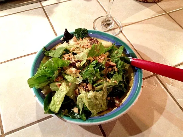 Pear, Blue Cheese and Walnut Salad w/ Dijon Vinaigrette|Luci Zoeさん