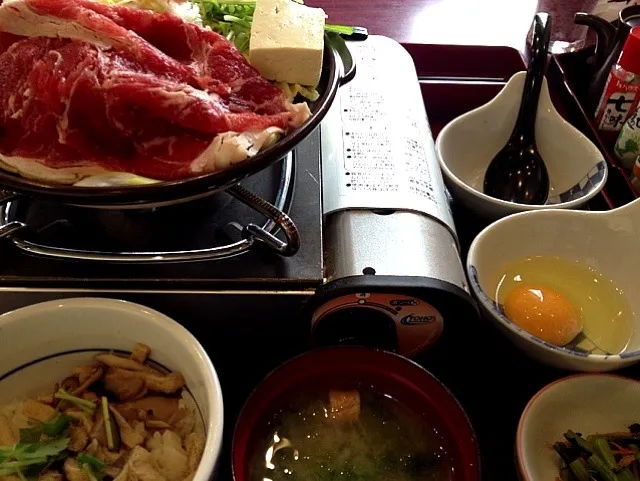 牛鍋定食 茸ご飯|キリくんさん