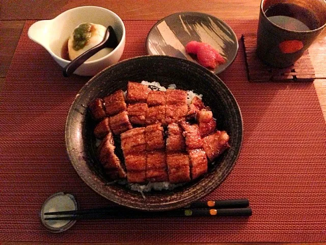 秋刀魚の蒲焼丼＆ワサビ醤油奴＆明太子♡|niko78さん