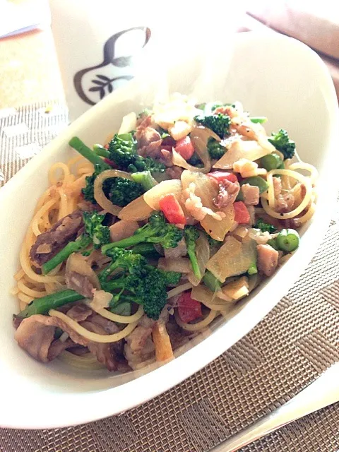 Snapdishの料理写真:野菜と牛肉のパスタ🍝|eriさん