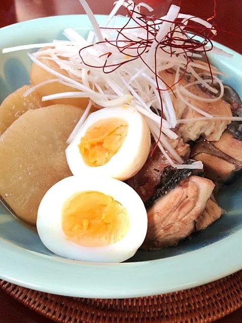 Simmered yellowtail with radish&soft boiled egg☆ぶりたま大根|🌈Ami🍻さん