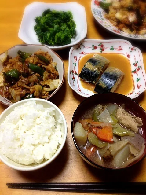 豚汁  鯖の味噌煮  回鍋肉  かき菜のお浸し|puupanchanさん