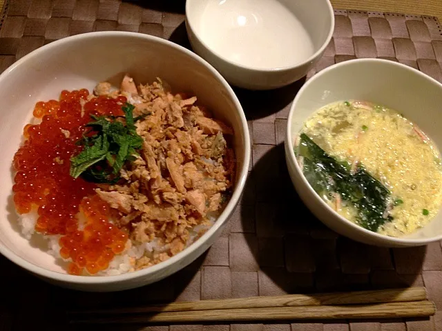 鮭といくらの親子丼•たまごスープ|よっしーさん