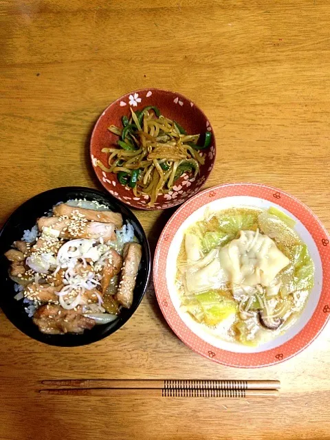 豚ロース焼肉丼、ワンタンスープ、もやしとピーマンのカレー炒め|ゆうたんさん