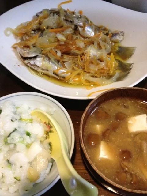 一日遅れの七草粥  イシモチの酒蒸し油がけ  なめ子と豆腐の味噌汁ー。|やなさんさん