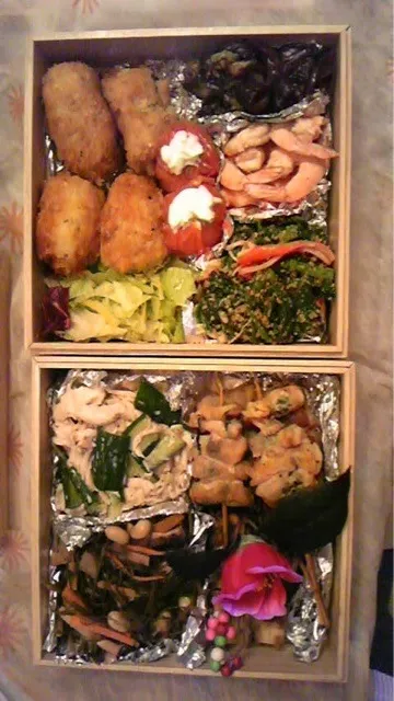 2012年のお正月に作った、彼へのお弁当♪|にこりんさん