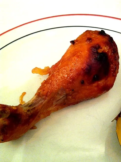 Snapdishの料理写真:Baked chicken w apricot jam, sage, and lemon zest|betsyさん