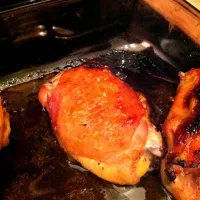 Baked chicken with apricot jam, sage, and lemon zest|betsyさん