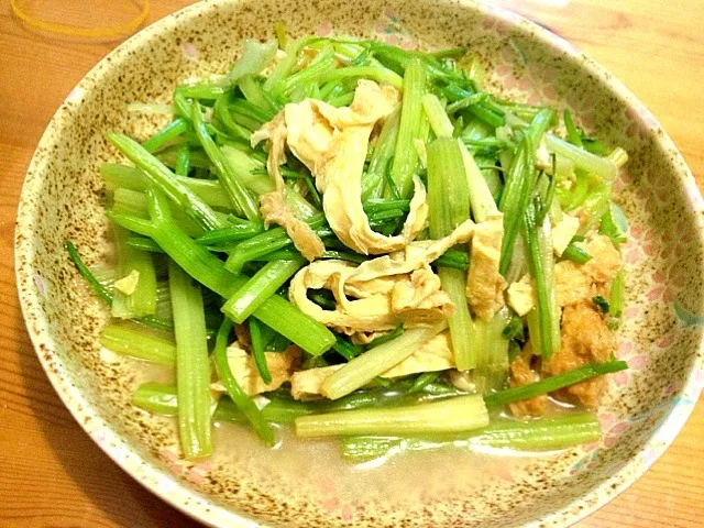 芹菜と湯葉の炒め|TanTanさん