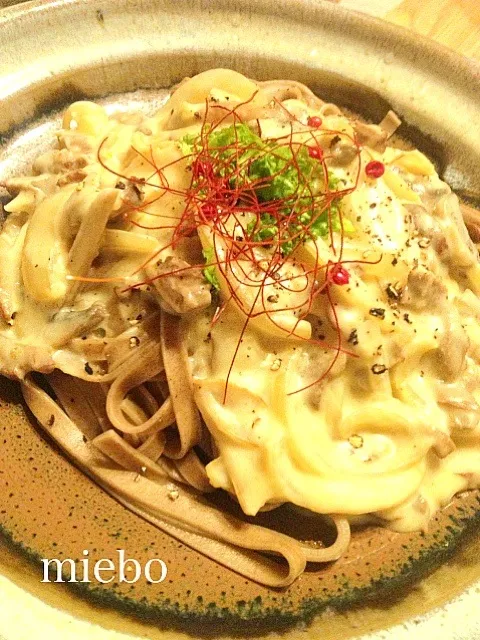 Snapdishの料理写真:蕎麦パスタ 手作り焼豚リメイク 豆乳クリームソース♡|MIEKO 沼澤三永子さん