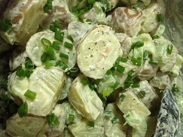 Red potato salad|Elaine Gohさん