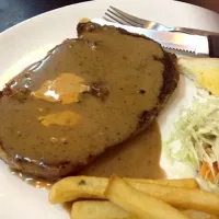 Rib-eye steak|Tanawat Phumiprapatさん