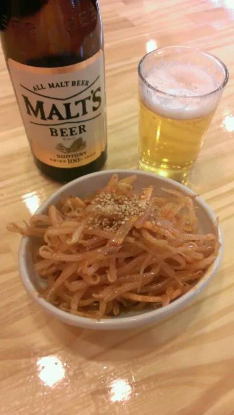 Snapdishの料理写真:あかもちゃん＆瓶ビール|maroさん