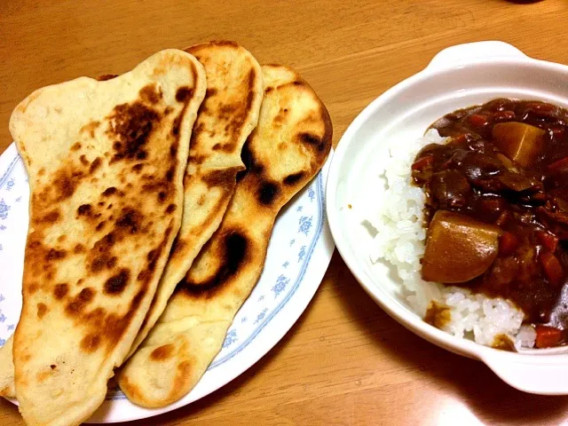 カレーとナン|ゆうちぇさん