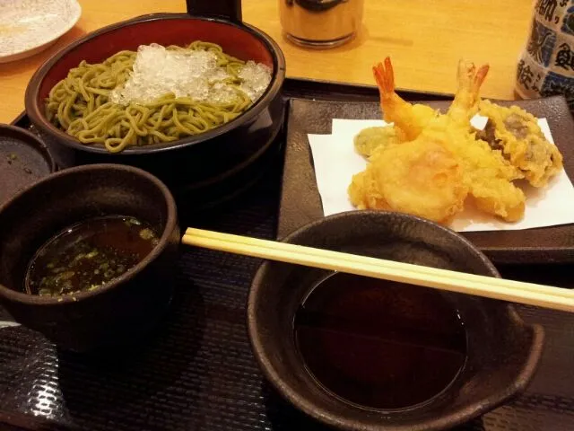 Snapdishの料理写真:Fried tempura cha soba|genさん