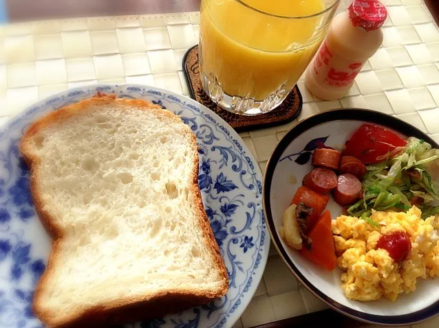 Snapdishの料理写真:朝食〜ご飯パン 〜|美羽さん