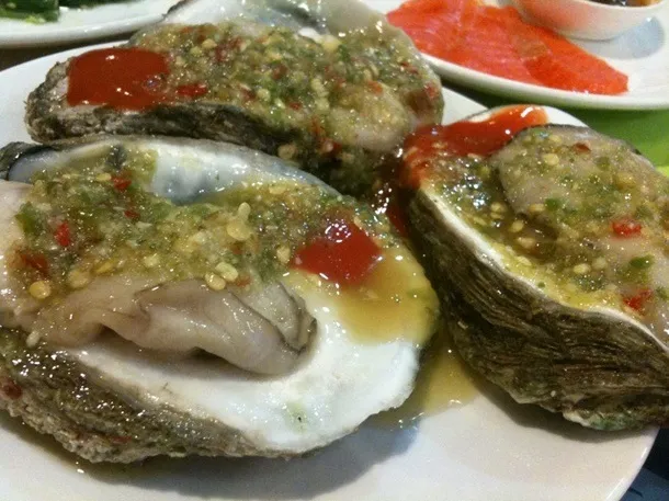 Oyster with sea food sauce|piyakamolさん