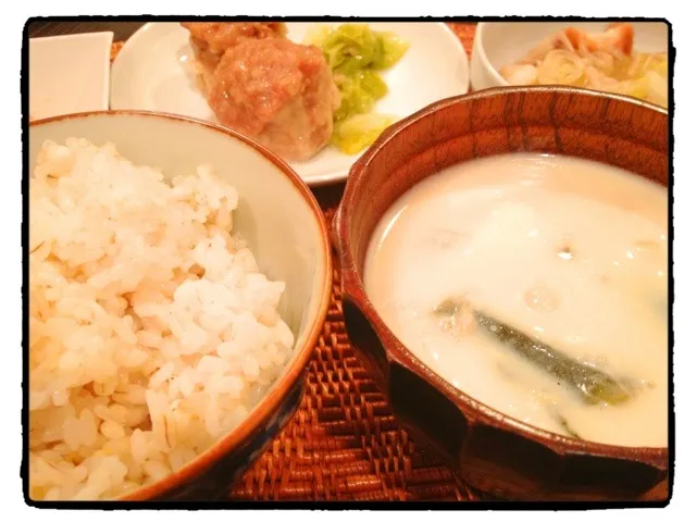 かっぴーさんの温泉豆腐汁、のはずが豆腐が溶けちゃった！(◎_◎;)|松浦有里さん