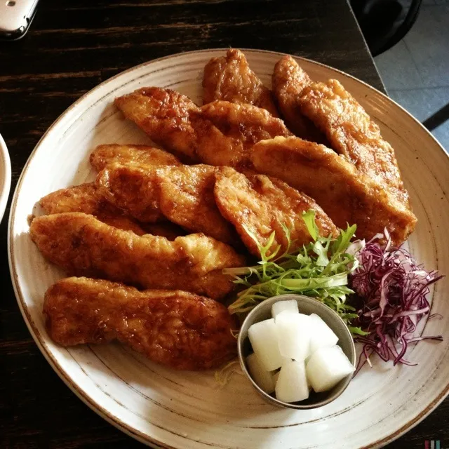 Snapdishの料理写真:Soy Garlic Boneless Fried Chicken|stephanie mizuhaさん