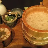 Snapdishの料理写真:播磨屋本店うどん定食|るなさん