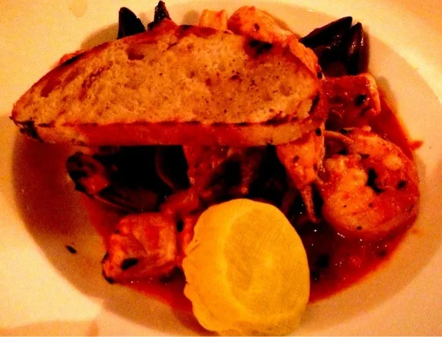 Snapdishの料理写真:Cioppino from Pelican Grill|sooprcoolchicaさん